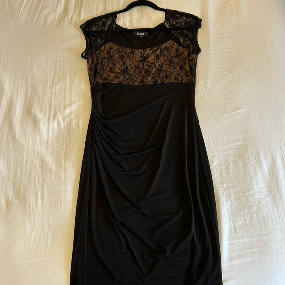 LACE CAP SLEEVE DRESS BLACK - Picture 4 of 9